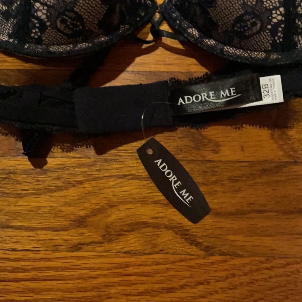 Bra - Picture 3 of 3